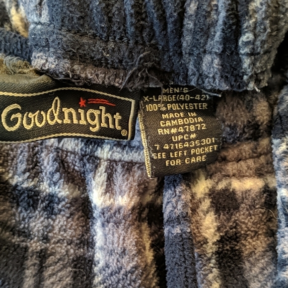 Fleece pj bottoms w/ pockets. - Picture 3 of 3